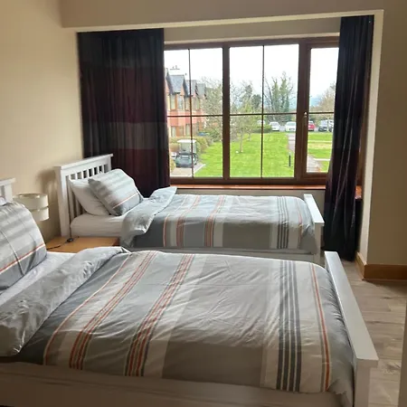 Your Very Own 19th Hole!! *